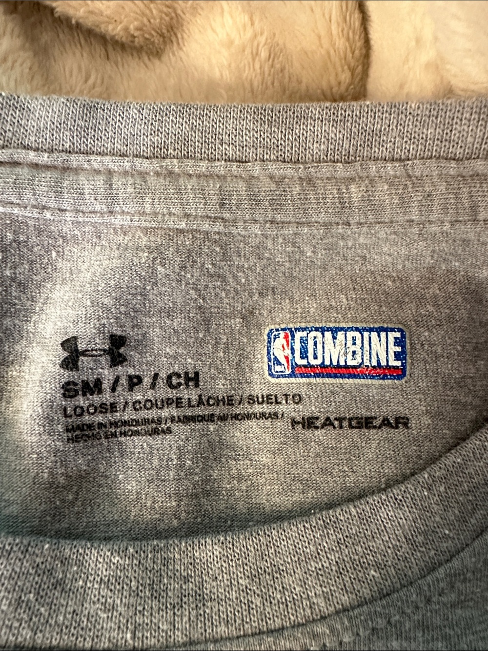 Under Armour Gray Boston Celtics Long-Sleeve Shirt with Green Logo - Picture 3 of 3